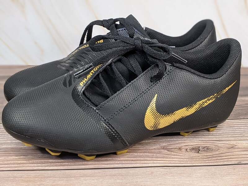 Nike Phantom VNM Soccer Cleats Youth