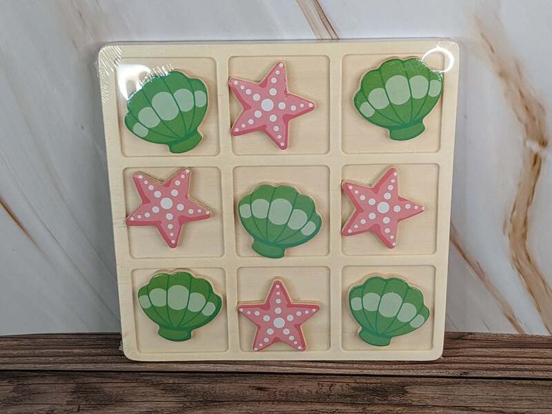 Starfish Seashell Wood Tic-Tac-Toe