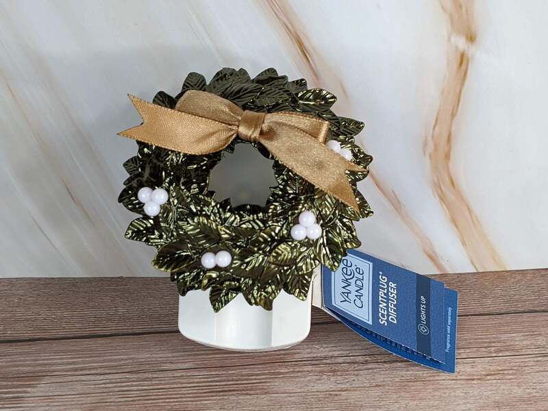 Wreath Light Up ScentPlug Diffuser