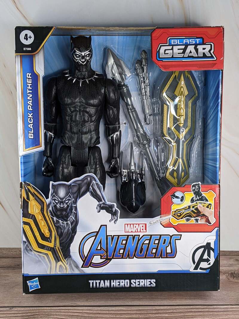 Black Panther Blast Gear