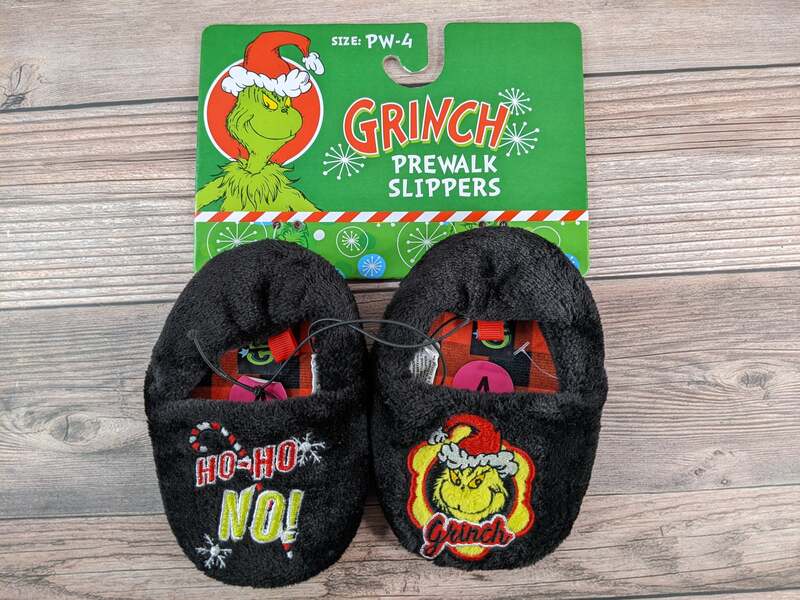 Child's Size 4 Grinch Prewalk Slippers