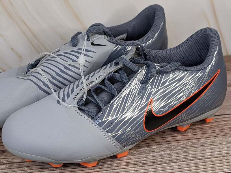 Nike Phantom Venom Gray Kids' Soccer Cleats