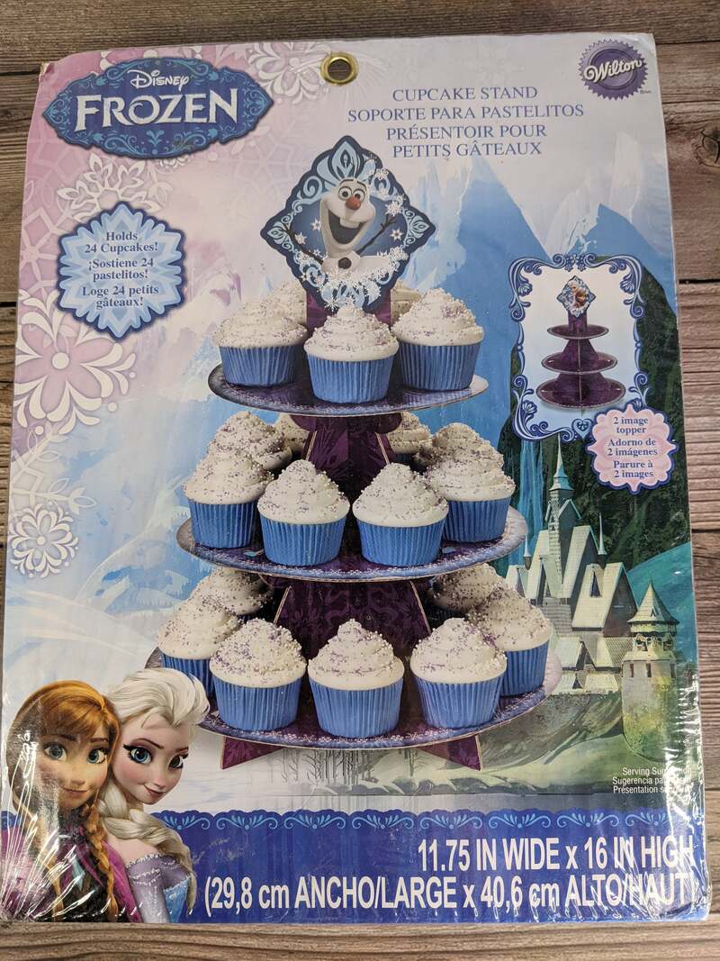 Frozen Cupcake Stand