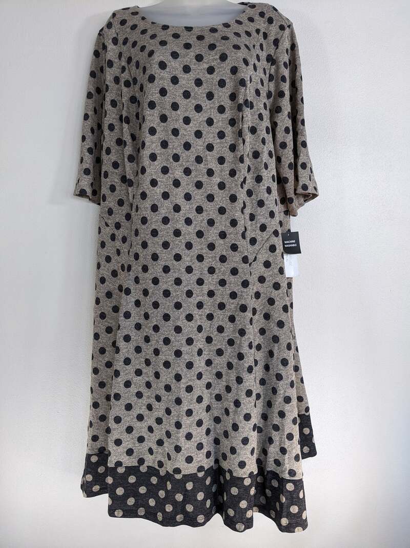 Tan and Gray Polk Dot Dress 2X