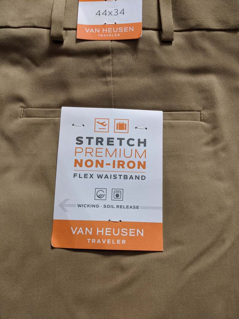 Van Heusen Traveler Khaki Pants Men's 44W 34L