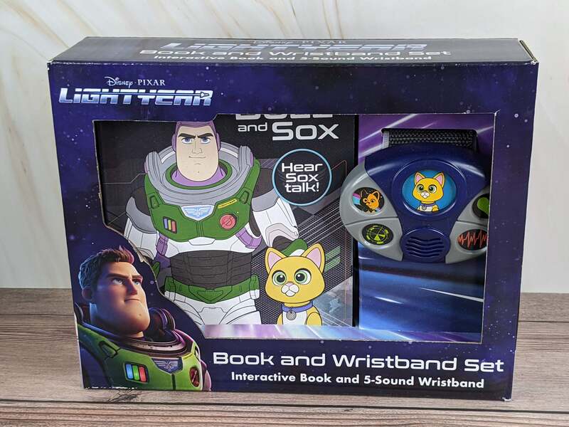 Buzz and Sox Book and Wristband Set